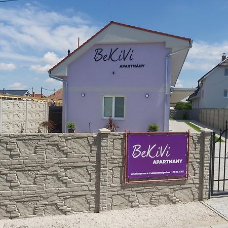 Bekivi Apartmany Dunajska Streda Bagian luar foto
