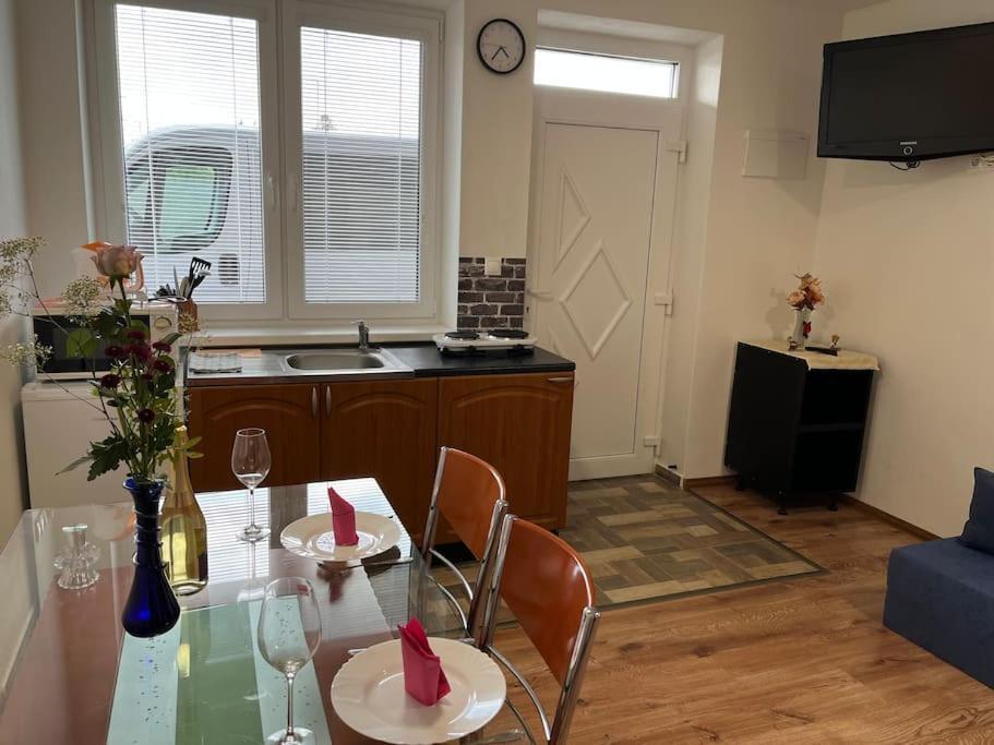 Bekivi Apartmany Dunajska Streda Bagian luar foto