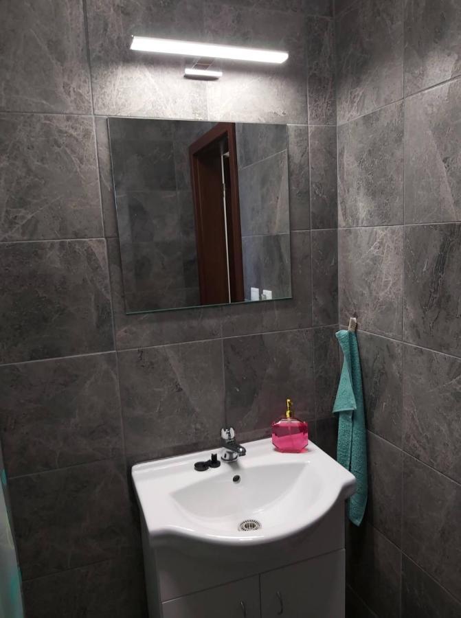 Bekivi Apartmany Dunajska Streda Bagian luar foto
