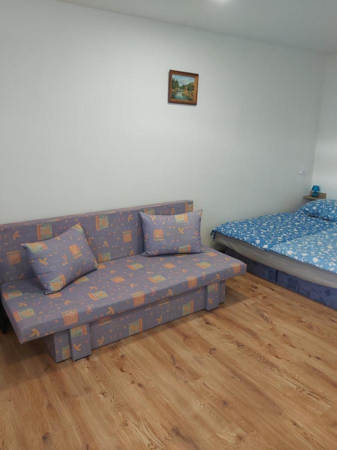 Bekivi Apartmany Dunajska Streda Bagian luar foto