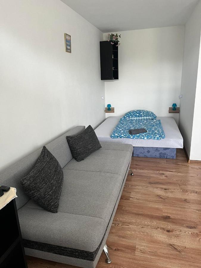 Bekivi Apartmany Dunajska Streda Bagian luar foto